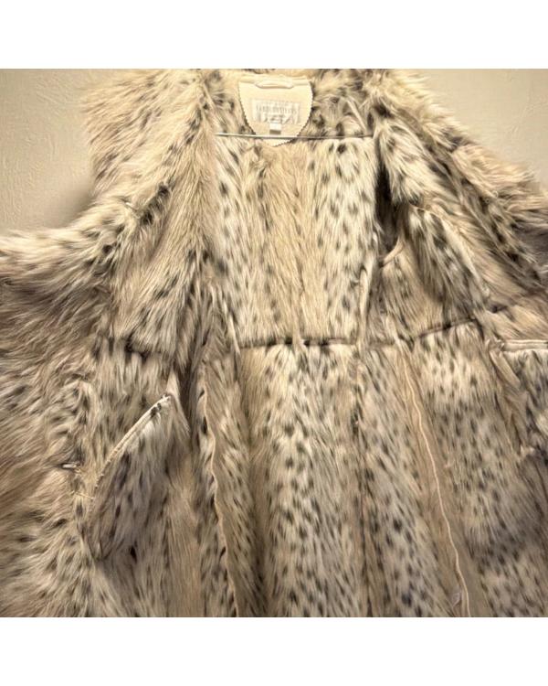 Hacks S05 Jean Smart Animal Print Fur Trim Long Overcoat WorthVee